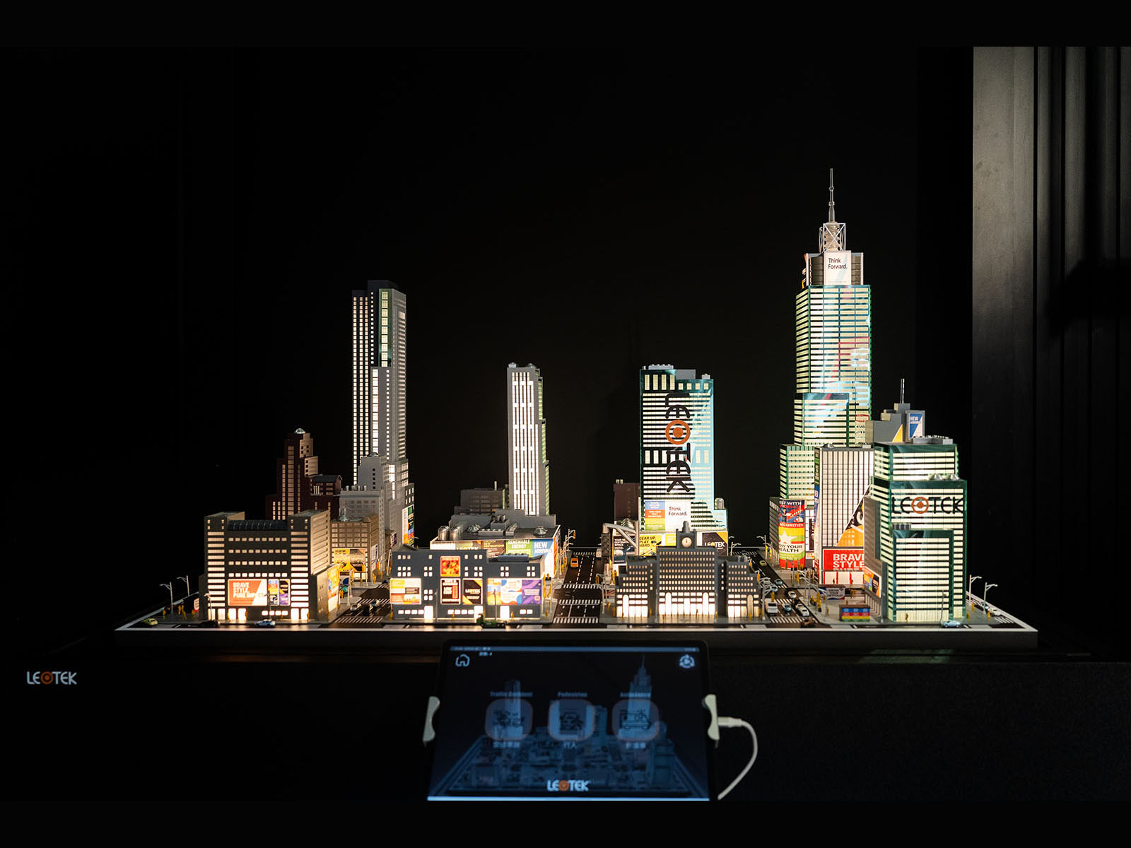 Program-driven Algorithm Displays